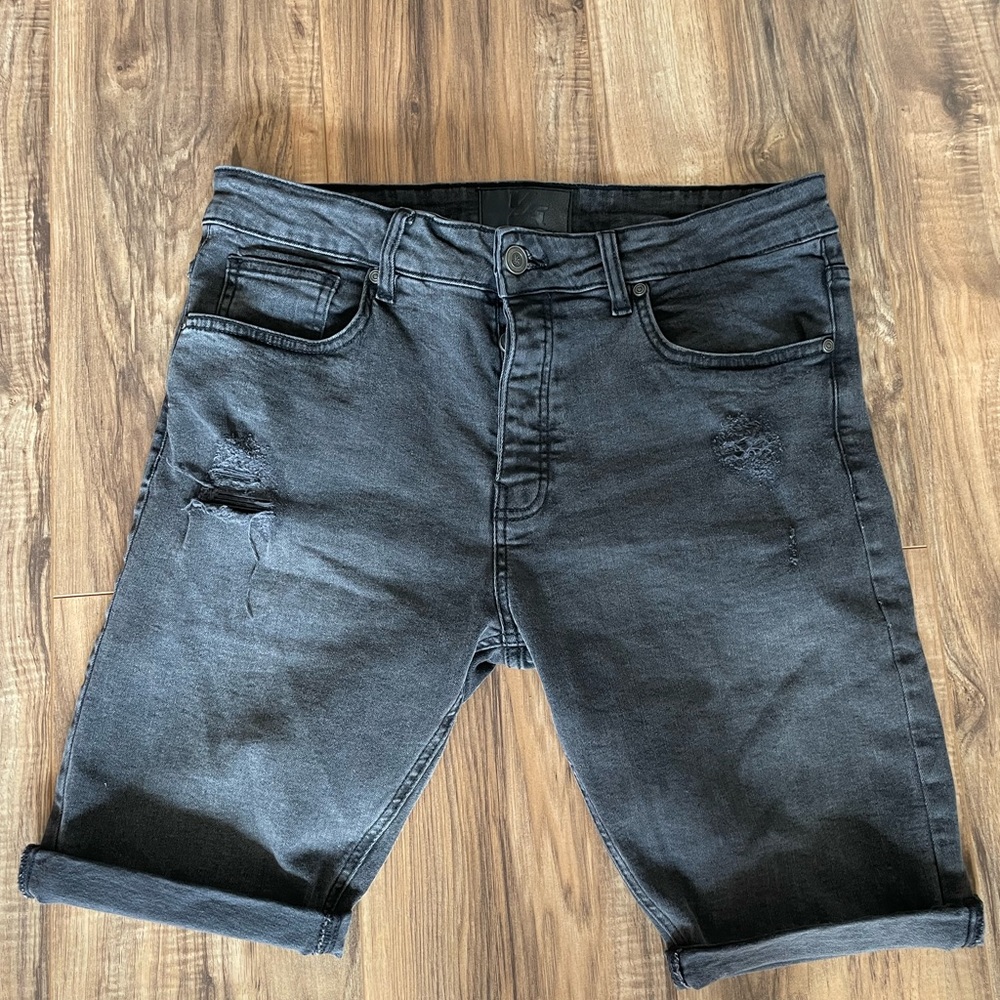 Men's young LA men's shorts size 32